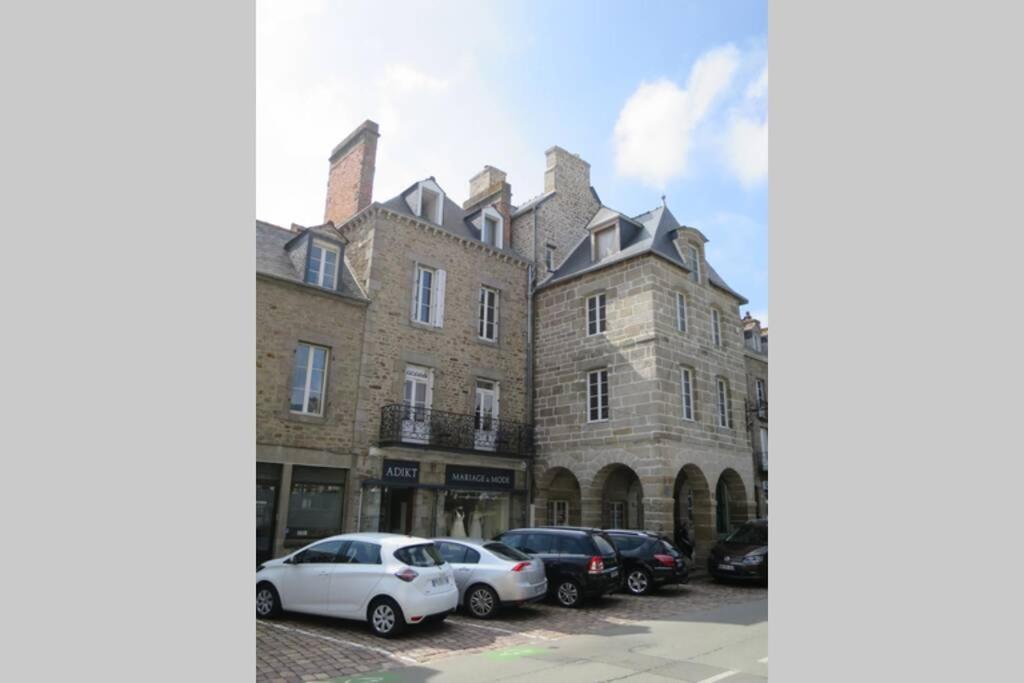 Dinan Chateau - Parking Inclus Luaran gambar